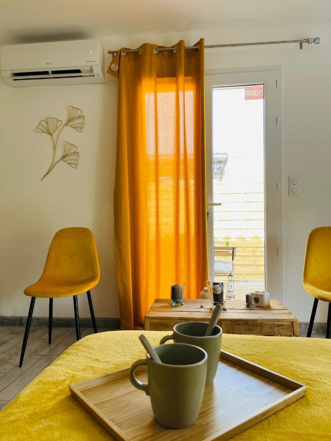 Un Coin Tropical En Provence ! Hotel LʼIsle-sur-la-Sorgue Екстериор снимка